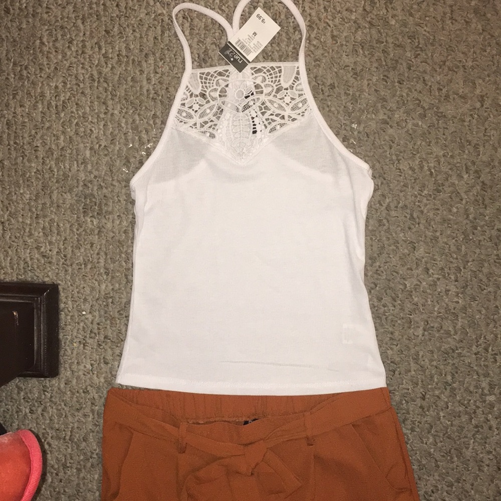 Gorgeous set-Top and Bottoms